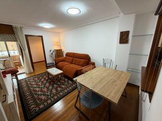 Rent Apartment  Rúa do areal 136