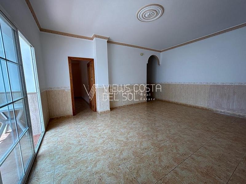 Foto 656d331f-759f-4864-b2c1-cd09ffe42714. Apartamento se vende casa en competa en Cómpeta