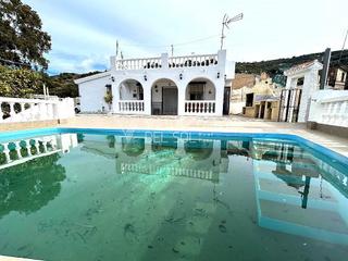Chalet en Torrox Pueblo. Se vende casa de campo en torrox