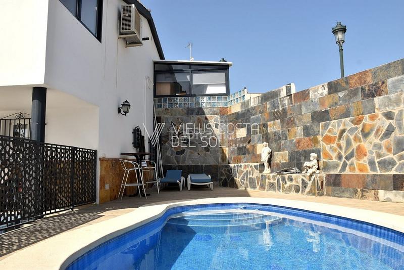 Foto 15706ff7-538c-47b4-9a03-4d7ac778cede. Chalet se vende espectacular villa independiente en Nerja