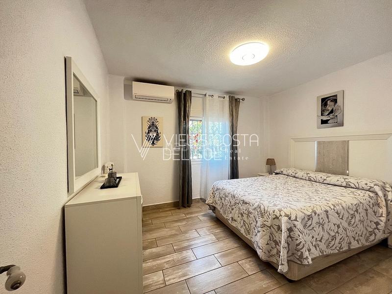 Foto 163c34af-c71d-4504-be20-77933c3872a9. Affitto casa a schiera con riscaldamento piscina in Caleta de Velez