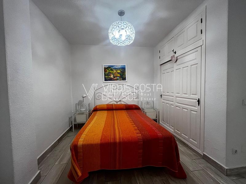 Foto 43258f34-e685-44b8-b2a9-b8cdb43fd86f. Affitto casa a schiera con riscaldamento piscina in Caleta de Velez