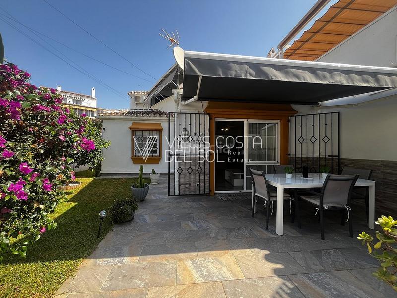 Foto 89c31c9a-c402-482b-9e1b-c61d5f97ed9e. Affitto casa a schiera con riscaldamento piscina in Caleta de Velez