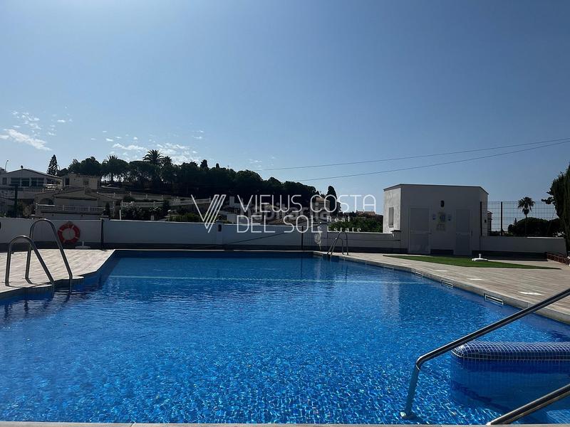 Foto e8f3a118-5df4-415a-9e11-52fba5982000. Affitto casa a schiera con riscaldamento piscina in Caleta de Velez