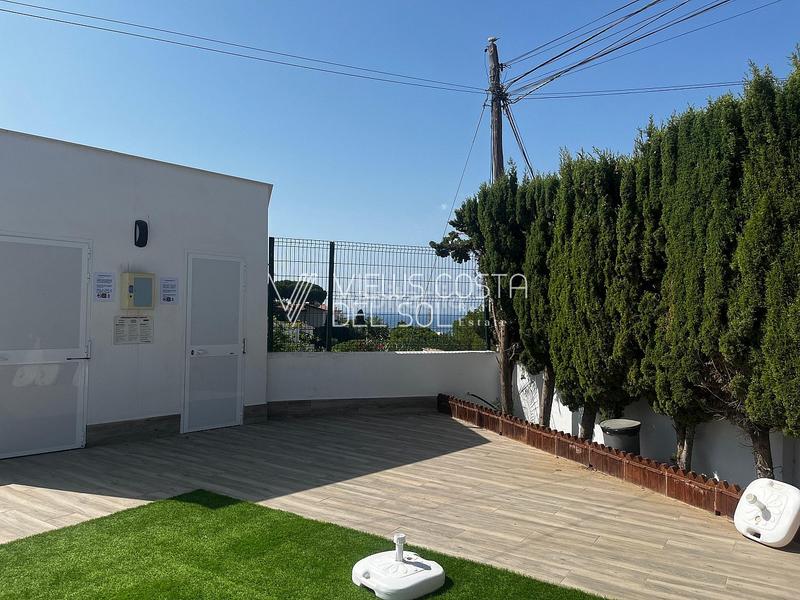 Foto 0be6c1f1-a55a-4bf0-ae20-df0c63837eef. Miete reihenhaus mit heizung pool in Caleta de Velez