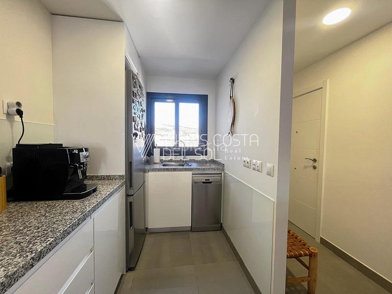 Foto 7f052974-819f-4845-8482-42c5ce5df489. Apartamento se vende apartamento de lujo con licencia turística , vistas al mar, parking, trastero. en Algarrobo Costa