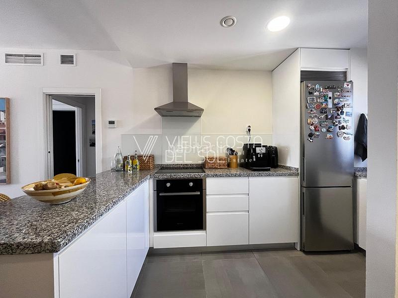 Foto d74b6a3e-e95a-4198-996e-fd07ac8c79c8. Apartamento se vende apartamento de lujo con licencia turística , vistas al mar, parking, trastero. en Algarrobo Costa