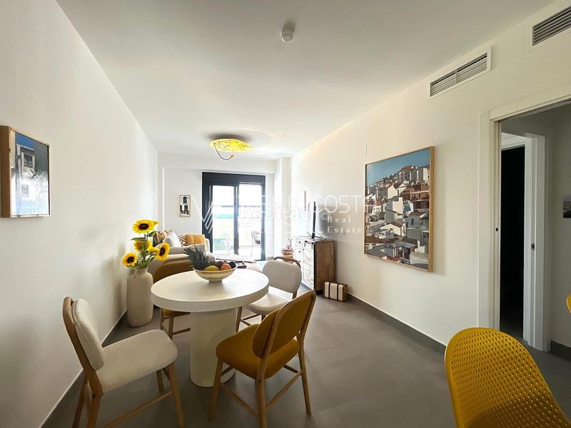 Foto f5a7d349-384e-4c0b-bc8c-9081ce5a69eb. Apartamento se vende apartamento de lujo con licencia turística , vistas al mar, parking, trastero. en Algarrobo Costa