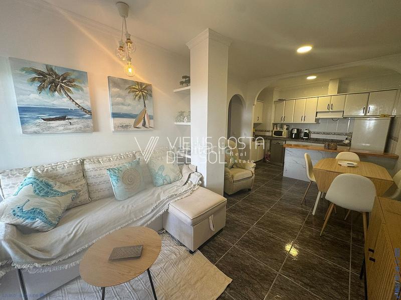 Foto 32490eab-4f0d-45fe-92fb-edbdb9b0a7d1. Apartamento  1 dormitorio piscina chaparil en Nerja