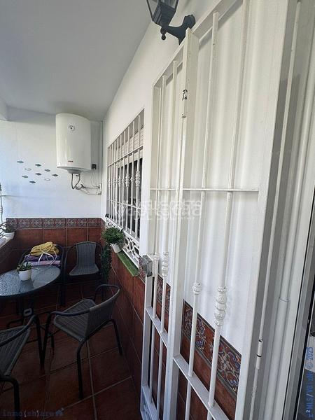 Foto 656c543e-28e3-436c-adea-ecc40961e270. Apartamento  1 dormitorio piscina chaparil en Nerja
