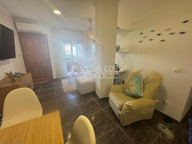 Foto 99999a1f-d36d-4590-8b7b-76f45419f5aa. Apartamento  1 dormitorio piscina chaparil en Nerja