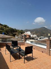 Location Maison à Sayalonga. Se alquila casa de pueblo de 2 dormitorio, 1 baño, terraza grand