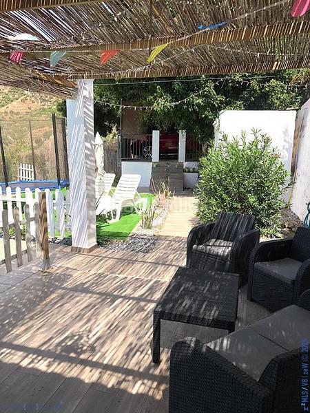 Foto 503b3361-31eb-4b5b-96a6-afa24ec5a543. Casa amb aparcament piscina a Torrox pueblo Torrox