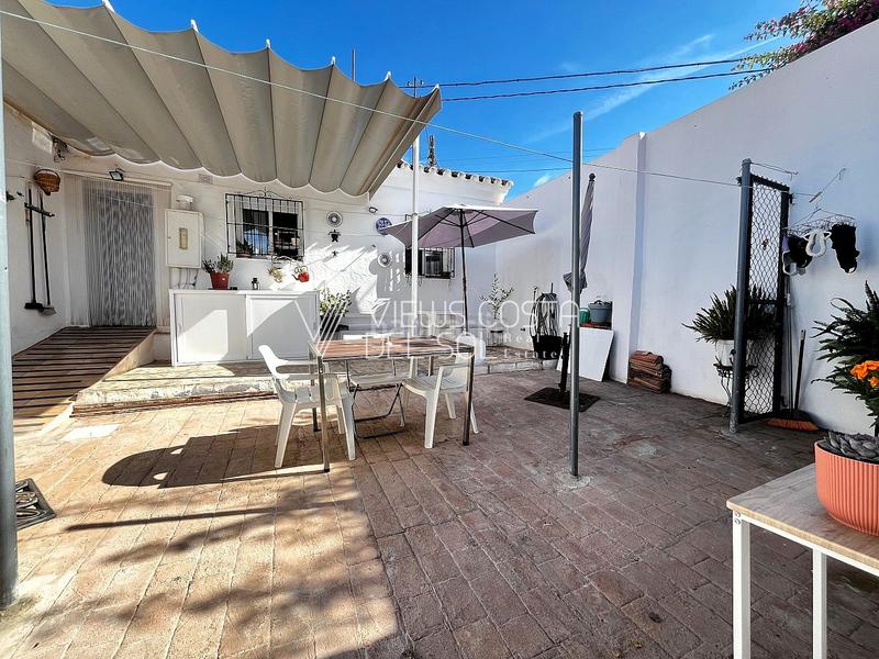 Foto c508cb07-0926-4332-90aa-36e2af18c730. Casa adossada amb calefacció a Torrox pueblo Torrox