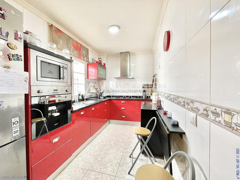 Foto 736dd4a6-968c-4006-af7a-d630dd6a2ffe. Haus mit heizung parking in Torrox pueblo Torrox