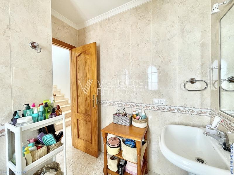 Foto b4f70430-87fc-4415-ad86-aaf24855223c. Haus mit heizung parking in Torrox pueblo Torrox