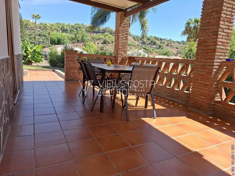 Foto 7b02709a-b670-4586-a6f4-c5160779993e. Casa  de campo con parcela de 1238 m2, piscina privada, zona de barbacoa y terraza en Frigiliana