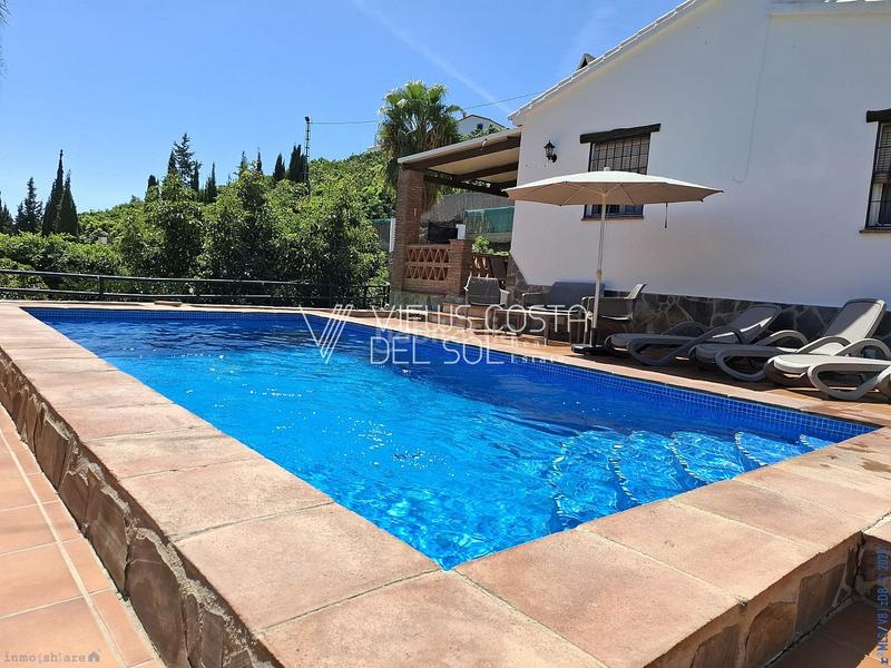 Foto 9385e8b8-89bf-4436-b5bf-5a02bb696187. Casa  de campo con parcela de 1238 m2, piscina privada, zona de barbacoa y terraza en Frigiliana