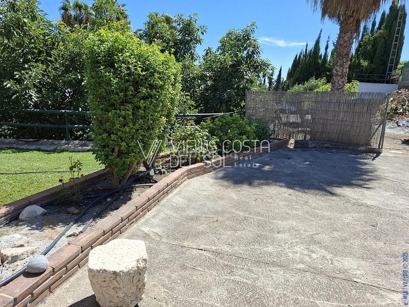 Foto a6f92a27-4e98-46ea-b54f-4314ff9a305c. Casa  de campo con parcela de 1238 m2, piscina privada, zona de barbacoa y terraza en Frigiliana