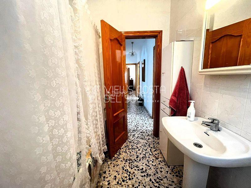 Foto 35d0c93e-e185-4d0d-8c33-20e263a23553. Casa amb aparcament a Alcaucín