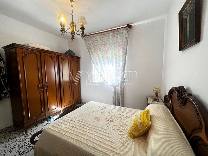 Foto d4bd4c4b-ced1-4162-a536-258d9bd8b523. Casa amb aparcament a Alcaucín