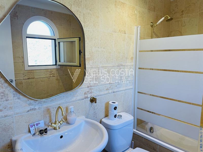 Foto 3378b757-8c22-4410-9144-f6fb1610f465. Piccolo appartamento con riscaldamento piscina in Nerja