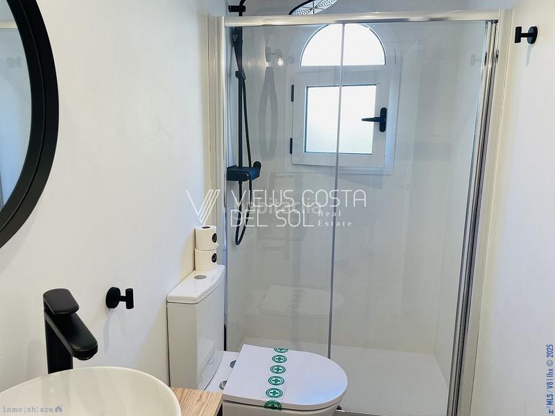 Foto f87ae264-d478-40a1-a647-7274f1b8d52f. Piccolo appartamento con riscaldamento piscina in Nerja