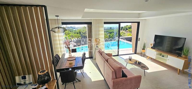 Foto 4f3e425e-3ab2-41c5-b9ae-611c944ef2ec. Chalet preciosa villa en Centro Nerja
