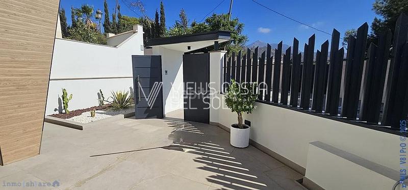 Foto 686480f4-e74d-4852-aebf-def97a9aefde. Chalet preciosa villa en Centro Nerja