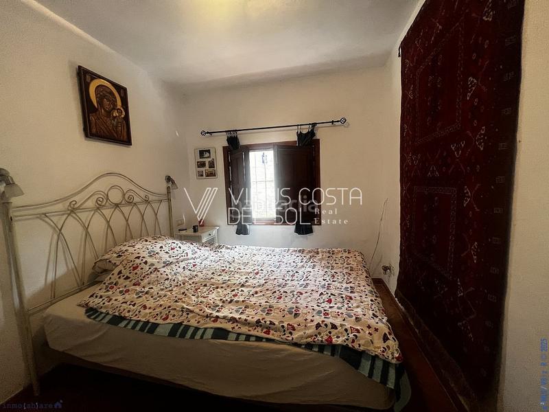 Foto b404f793-b4ec-4362-9df1-39bbcebd464a. Casa in Centro Nerja