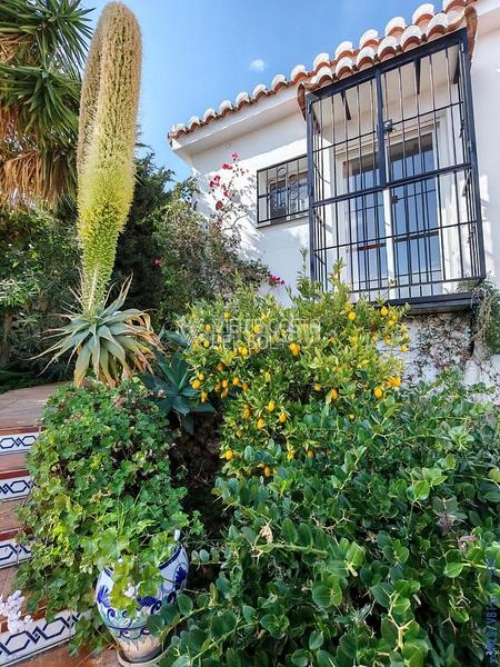 Foto 64147bbe-61d1-4ff9-bd24-4a0c5acd019e. Casa amb aparcament piscina a Centro Nerja
