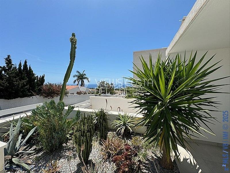 Foto d7effac8-46e3-48a2-8ed7-d960bd610efd. Xalet amb aparcament piscina a Centro Nerja