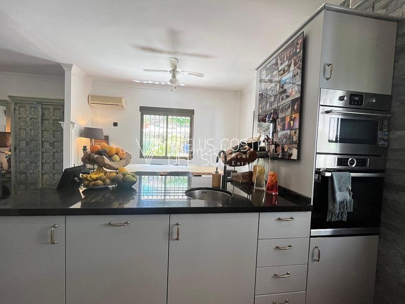 Foto 02517909-8f91-42e7-8a32-31d26506116b. Casa se vende villa independiente con licencia turística, piscina, y gran parcela , málaga en Riogordo