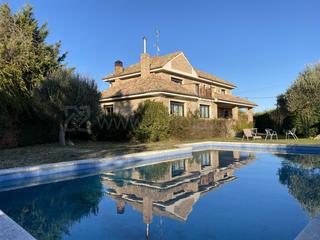Casa  Lardero - residencia reina sofía. Chalet individual en lardero