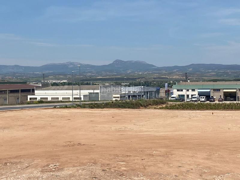 Foto fabccea2-fe7b-4ca4-b7cd-12d14308a7c3. Terreny residencial a La Portalada - Varea Logroño