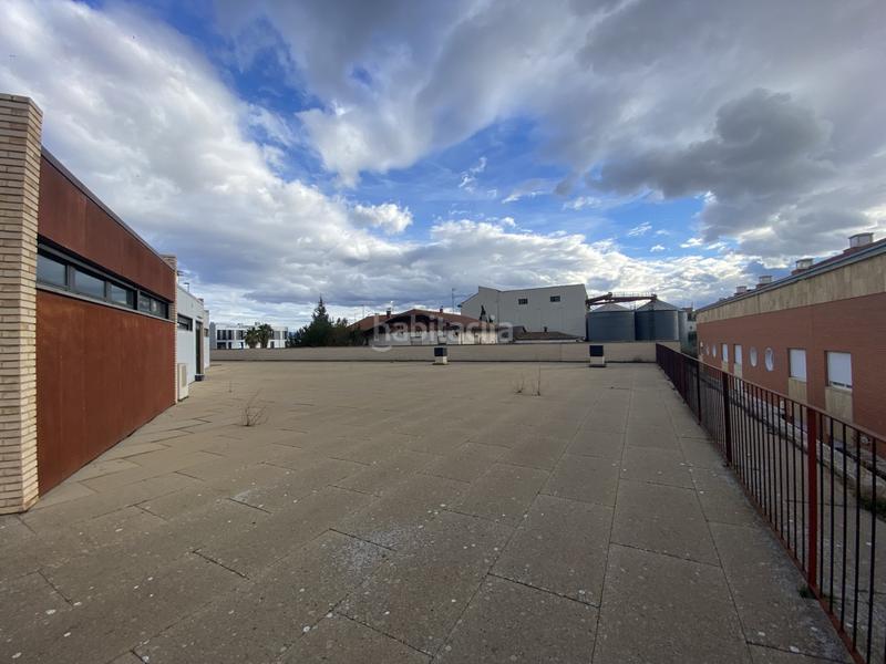 Foto 11f7e786-0da5-48d1-9a8f-7e58e5c70e6a. Alquiler local comercial alquiler local comercial . en Logroño