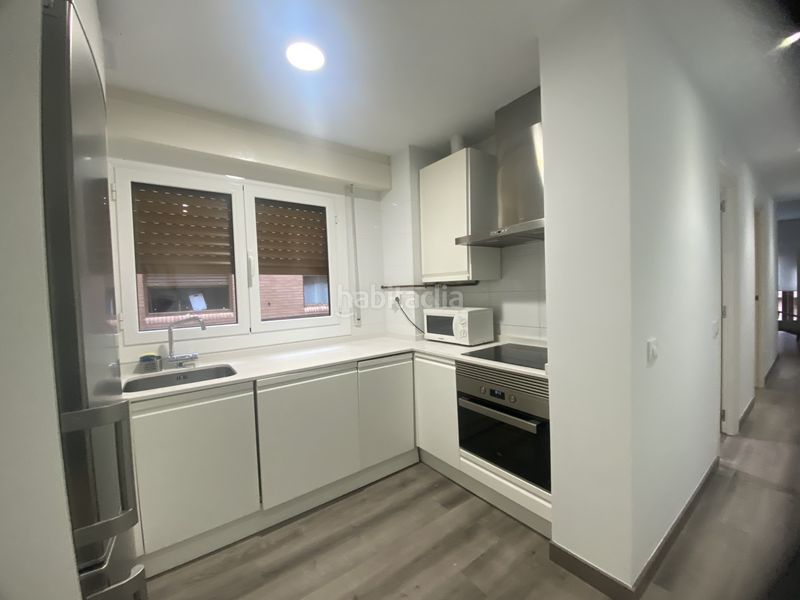 Foto 13c1910a-eb21-498b-8e8b-ecb39f1227a5. Rent flat with heating parking in Gran Via Logroño