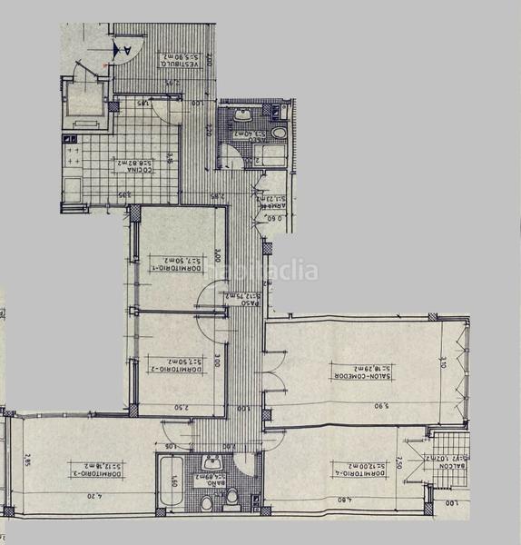 Foto bf205c7b-7be8-49fe-87cf-0ca323e3827d. Piso buenos días! permítame presentarle este piso con un gran potencial, ideal para familias o inversores que buscan un proyecto de ref en Logroño