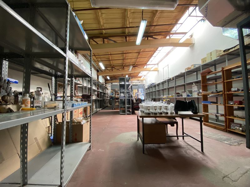 Foto b60af6ae-9097-4caa-939f-eea3d34ac3e0. Local comercial a Gran Via Logroño