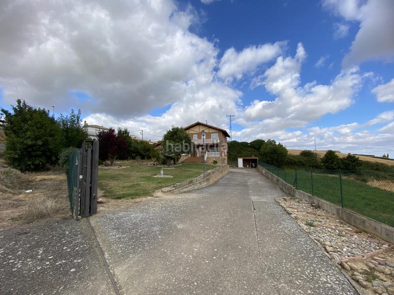 Foto cd97623b-5d52-4420-94c8-ea63e0762d54. Casa amb calefacció aparcament a Yécora