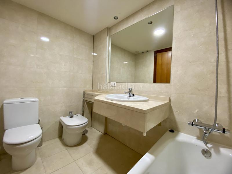 Foto d617ef04-4318-4ada-8150-2b71ab588531. Pis amb calefacció aparcament a La Cava - Fardachón Logroño