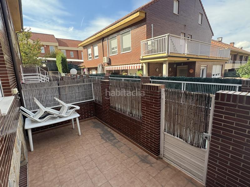 Foto 0ed1e6d6-dfea-45ac-94c6-2ac8efb6fc9f. Casa adossada amb calefacció aparcament piscina a Villamediana de Iregua