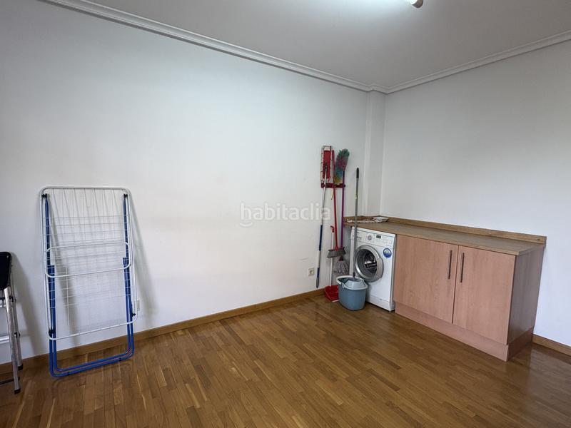 Foto 80a72df0-530b-4f1a-ba4f-b9f86e748736. Casa adossada amb calefacció aparcament piscina a Villamediana de Iregua