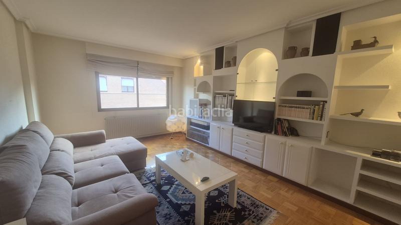 Foto c3768362-08cb-4fed-a87b-952db74fa6b1. Flat with heating in Juzgados Logroño