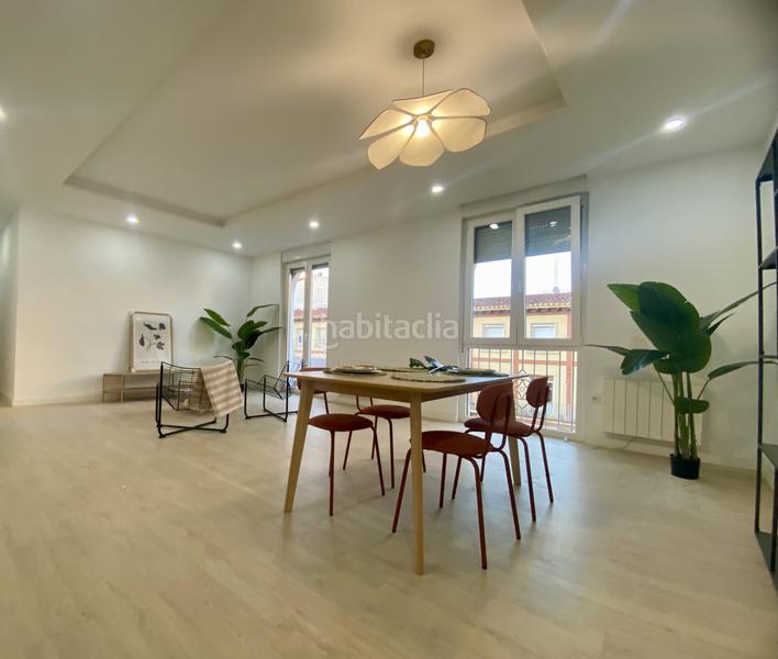Foto f28e8bbd-b666-48d3-ae91-f85e2633fbac. Flat with heating in Jesuitas Logroño