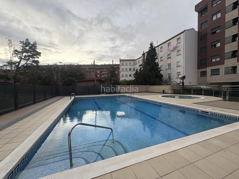 Foto 26fa06e2-e943-4e5d-bcc2-e0810b3fc401. Flat with heating pool in Cascajos - Piqueras Logroño