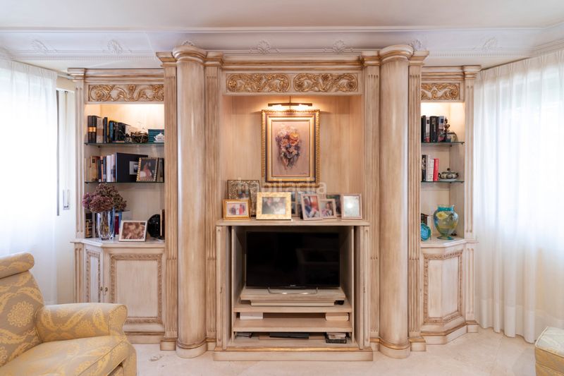 Foto 011e40db-2b0c-4877-a75a-d845780f08da. Casa amb calefacció aparcament piscina a Avenida Madrid Logroño