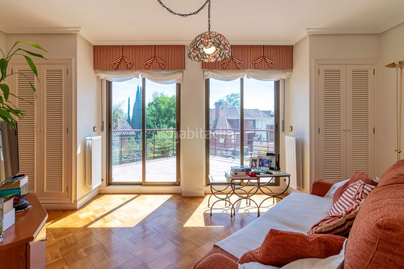 Foto 6e08b364-b8b5-405b-91fa-f44102918dbe. Casa amb calefacció aparcament piscina a Avenida Madrid Logroño