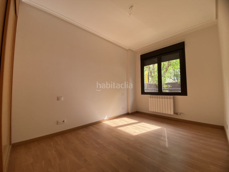 Foto 49be318d-7edf-41bc-892d-bb0aa6b17ed9. Pis amb calefacció aparcament piscina a Lardero