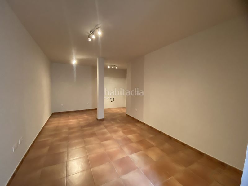 Foto ae71d18d-b71b-4411-91c2-e6b464490000. Pis amb calefacció aparcament piscina a Lardero